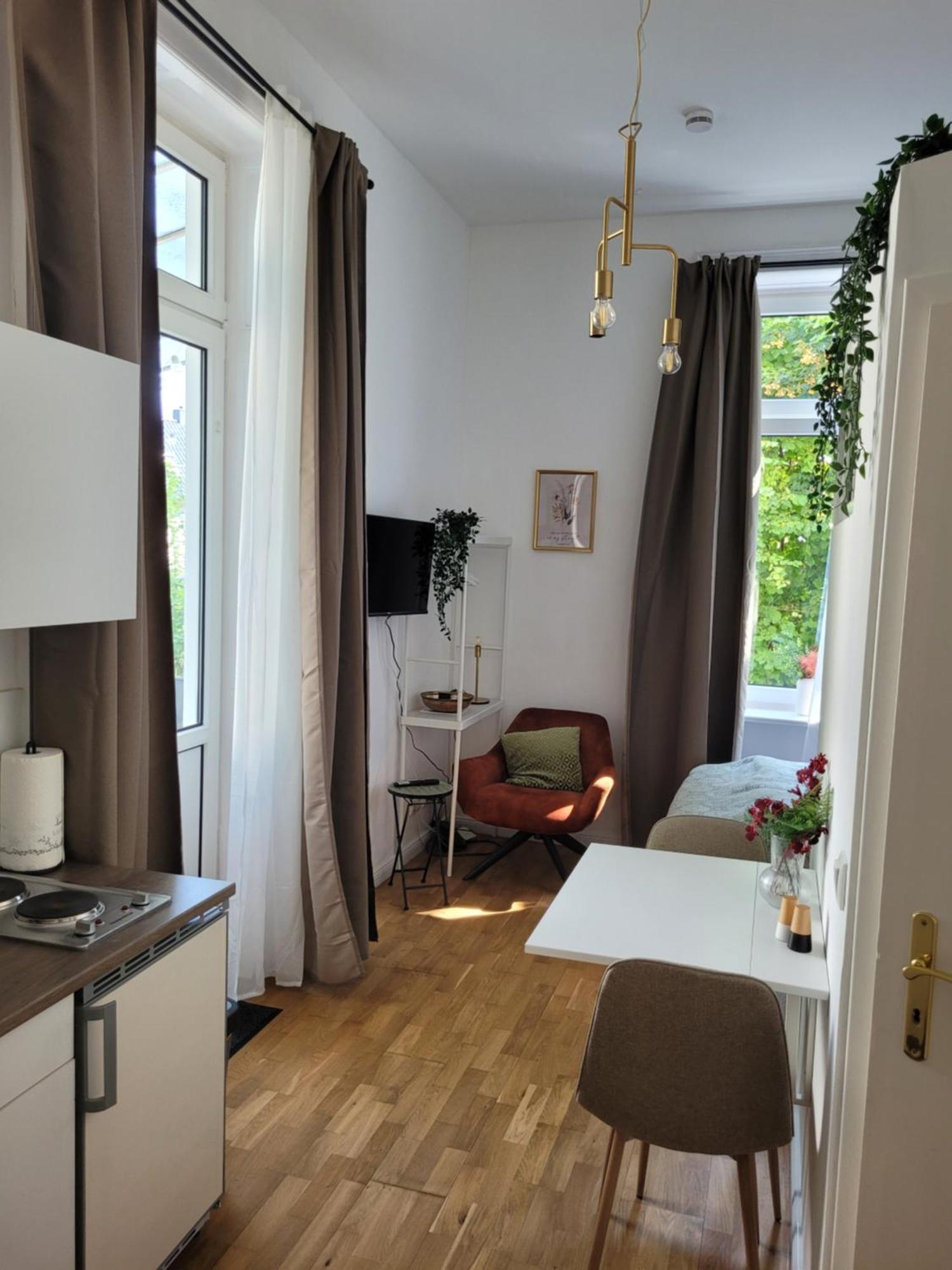 Stay Studio 1 Zentral Balkon Parkplatz バート・ピルモント エクステリア 写真